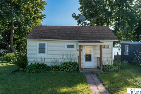614 Doran Drive, Madison Lake, MN 56063