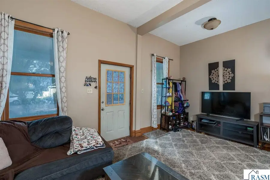 326 W Grace Street, Saint Peter, MN 56082 - #3