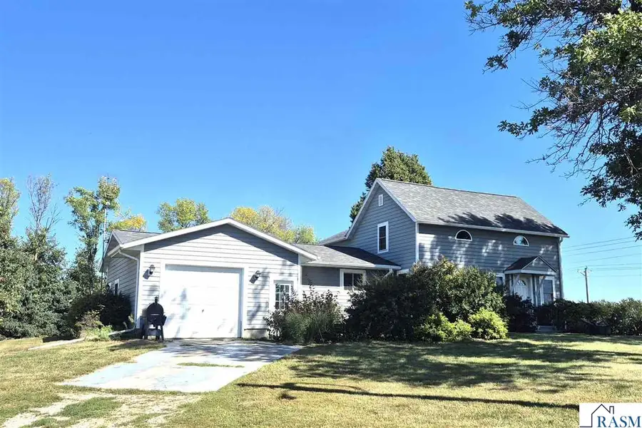 63273 490th Street, Fairfax, MN 55332 - #2