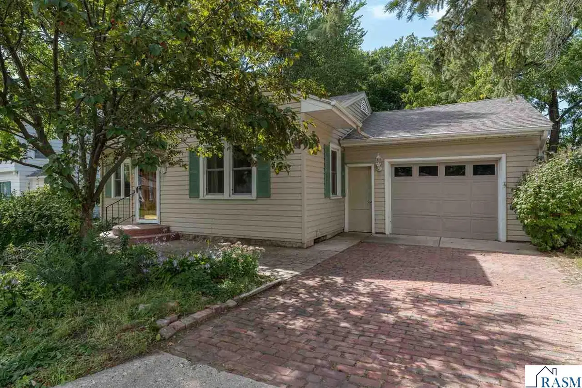 210 Viola Street, Mankato, MN 56001 - #1
