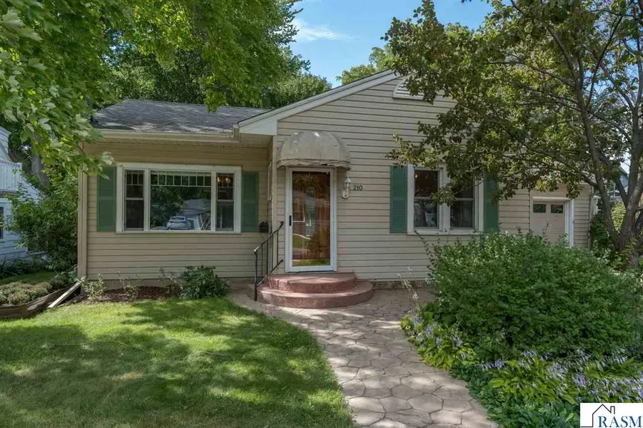 210 Viola Street, Mankato, MN 56001 - #3