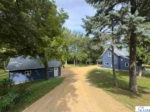 47324 355 Avenue, Kasota, MN 56050
