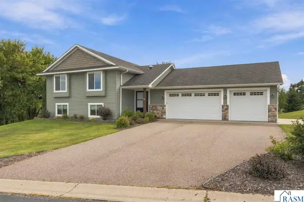 822 Deer Path, Montgomery, MN 56069