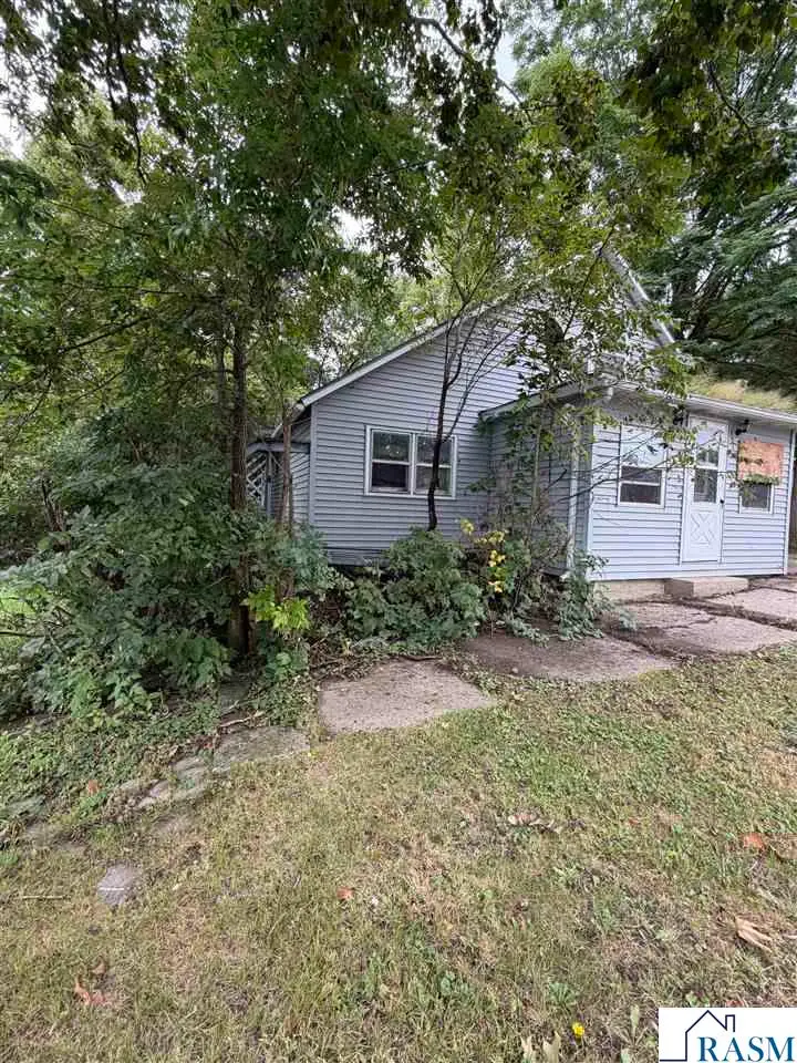 131 N Houk, Good Thunder, MN 56001 - #3