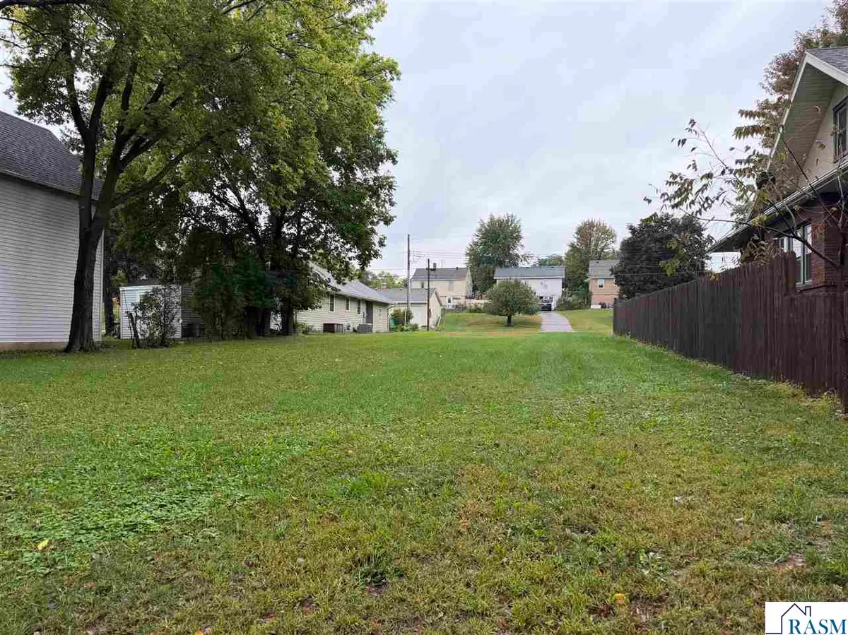 720 S Minnesota Street, New Ulm, MN 56073 - #1