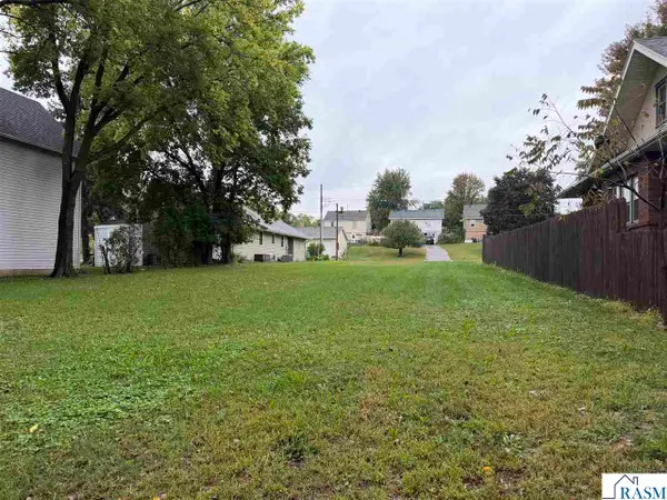720 S Minnesota Street, New Ulm, MN 56073
