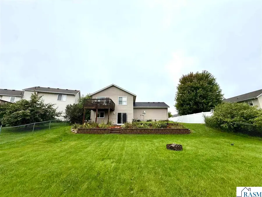 829 Tanager Road, Mankato, MN 56001 - #3