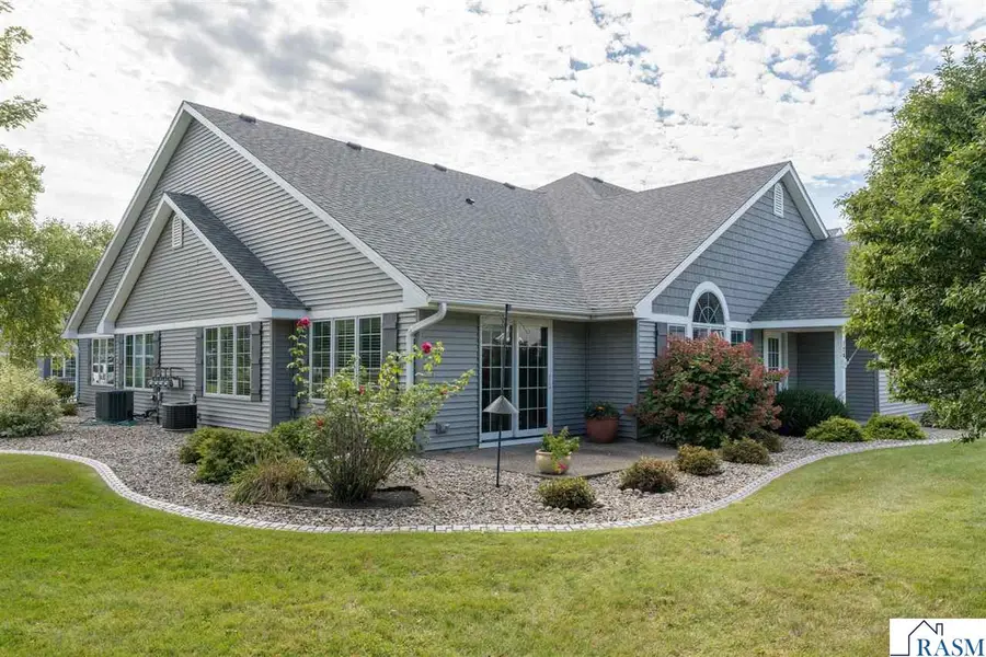 728 Grayhawk Circle, Mankato, MN 56001 - #3