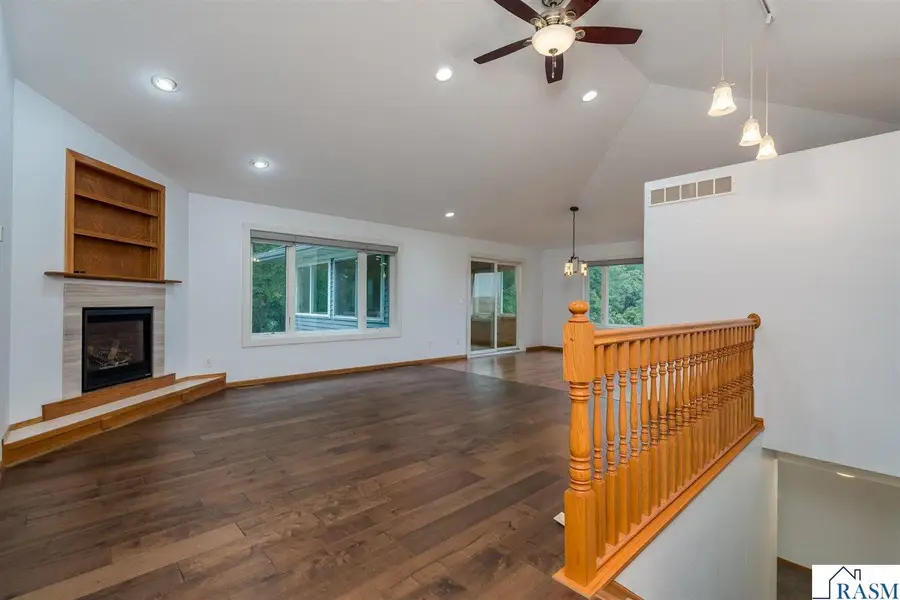 102 Loraine Drive, Lake Crystal, MN 56055 - #3