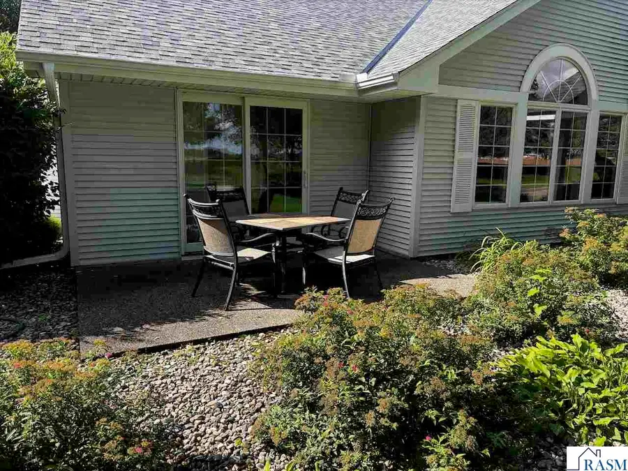 1203 Rockbend Parkway, Saint Peter, MN 56082 - #3