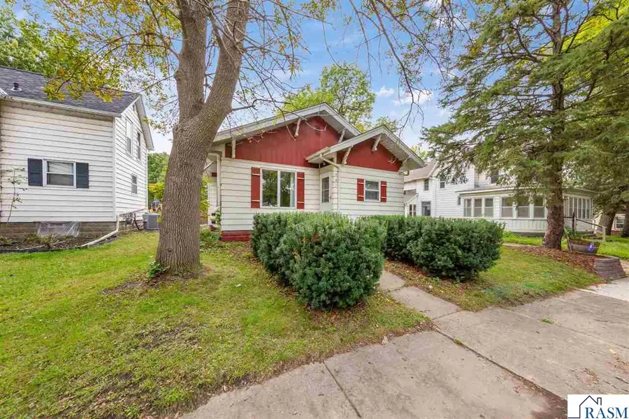 251 N Lincoln Street, Lake Crystal, MN 56055 - #2