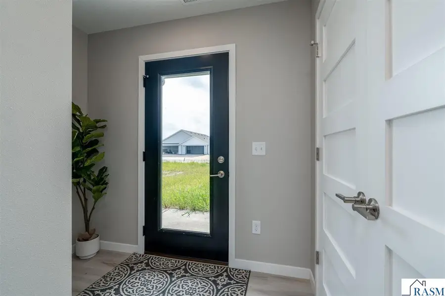 3218 Scotch Lane, Mankato, MN 56001 - #2