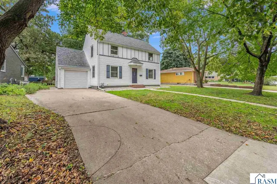 108 Ridge Court, Mankato, MN 56001 - #3