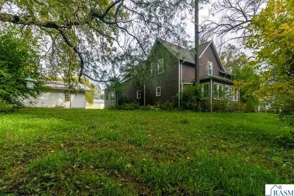 42328 750th Avenue, St. James, MN 56081