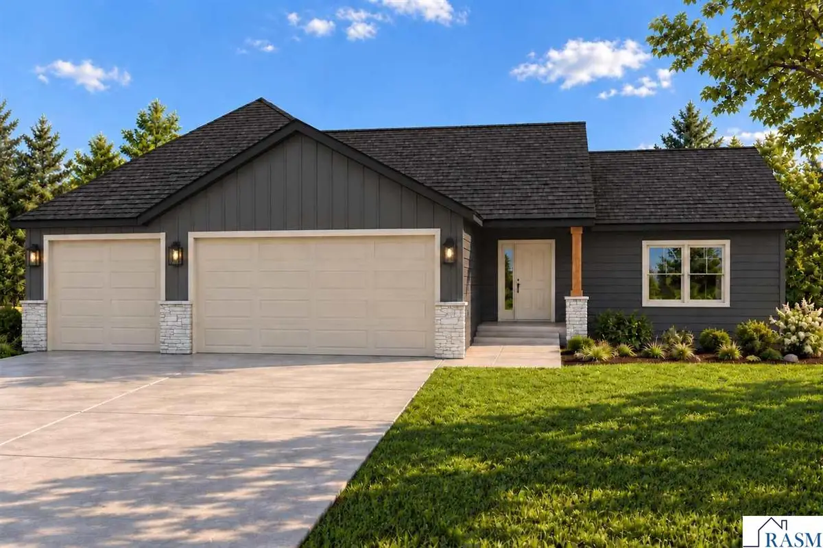316 Falcon Run, Eagle Lake, MN 56024-1229 - #1
