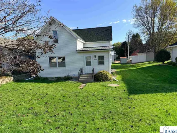 1223 S Jefferson Street, New Ulm, MN 56073