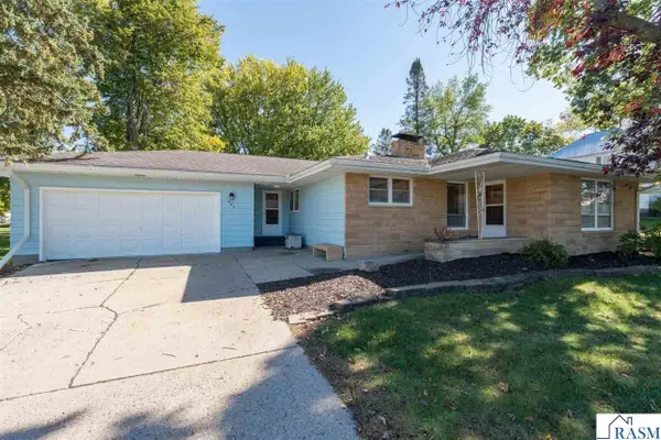 605 N Market Street, Janesville, MN 56048