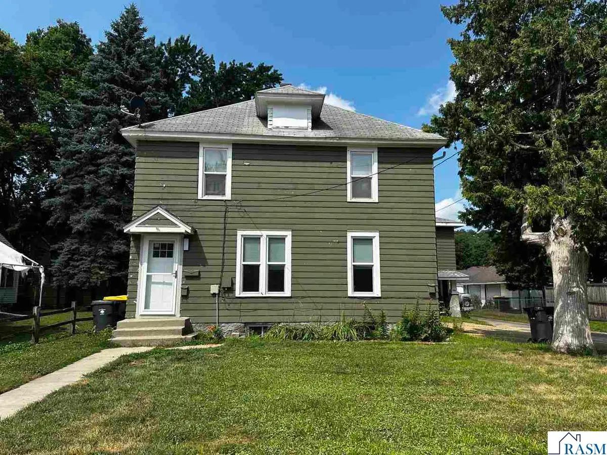409 Sherman Street, North Mankato, MN 56003 - #1