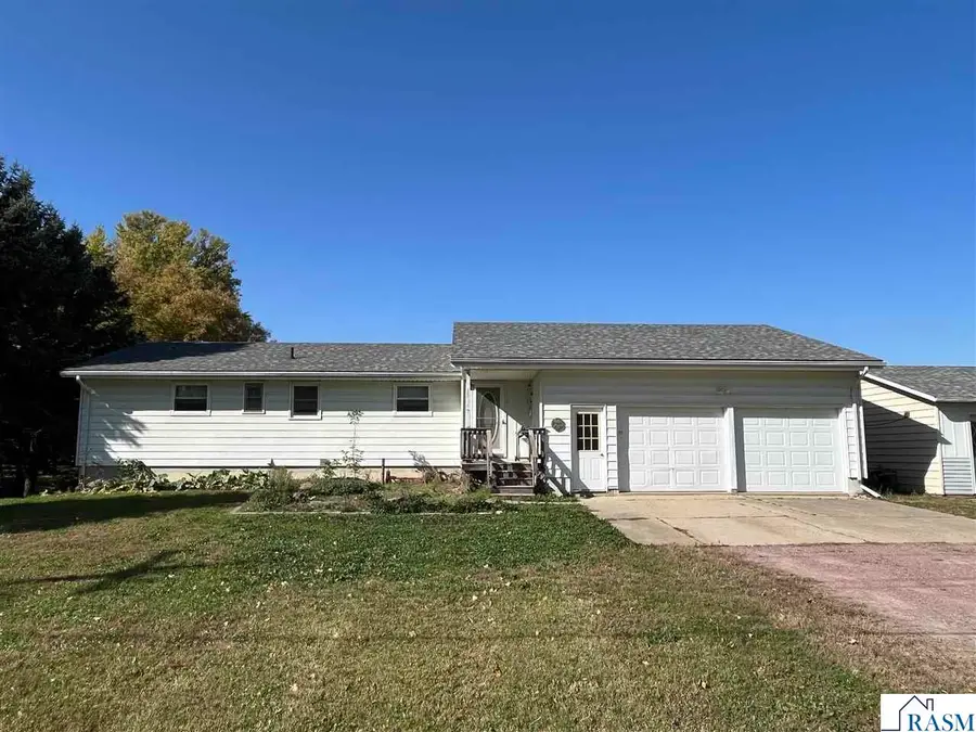 1015 11th Street North, Saint James, MN 56081 - #2