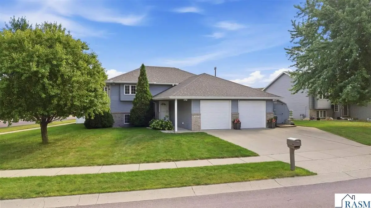 653 Grayhawk Drive, Mankato, MN 56001 - #1