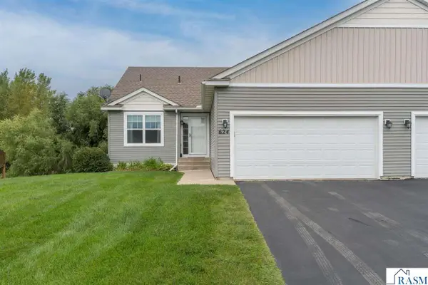 624 Tomahawk Court, Madison Lake, MN 56063
