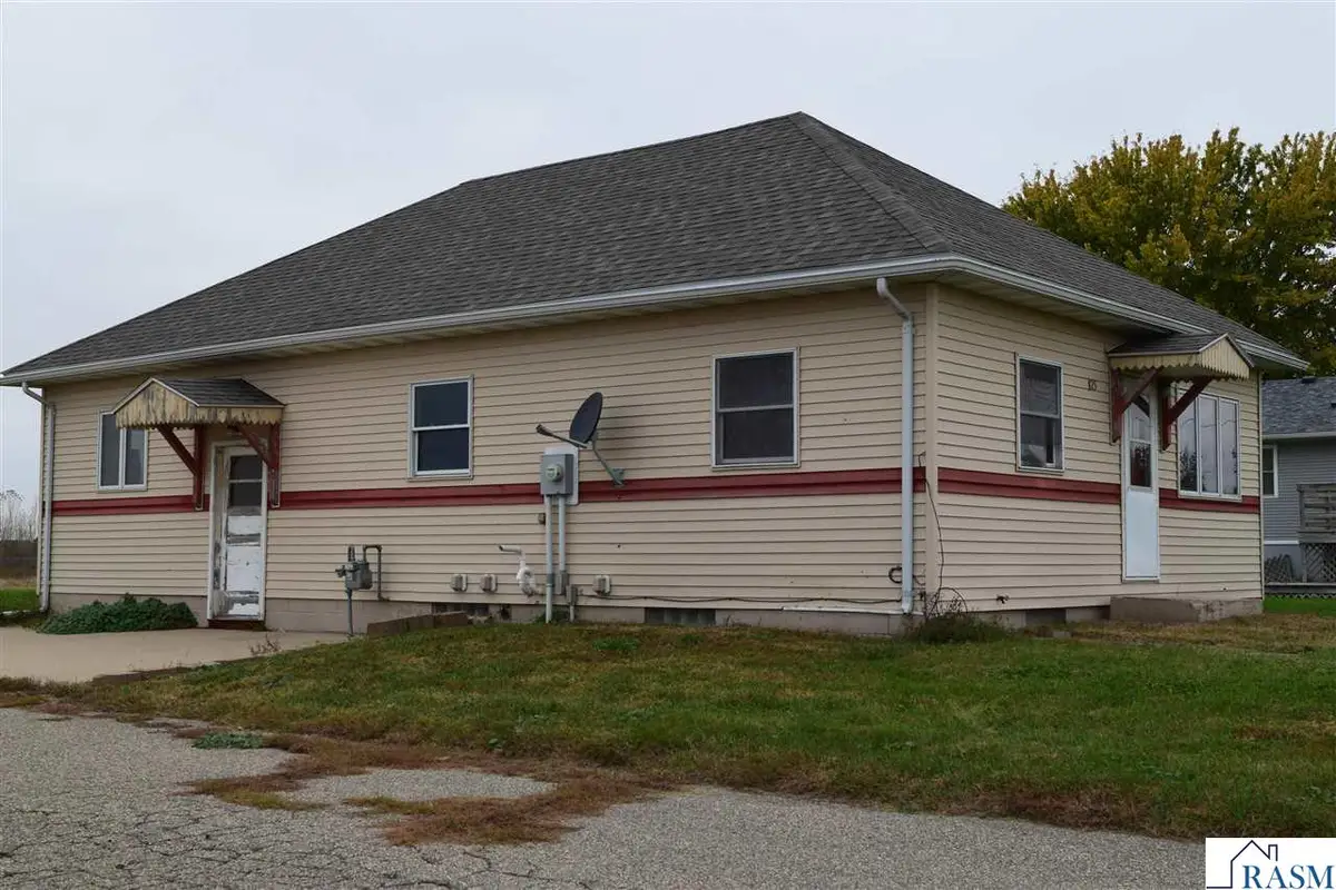825 Main St S, Winnebago, MN 56098 - #1