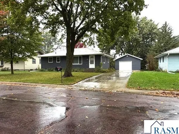 136 Rita Road, Mankato, MN 56001
