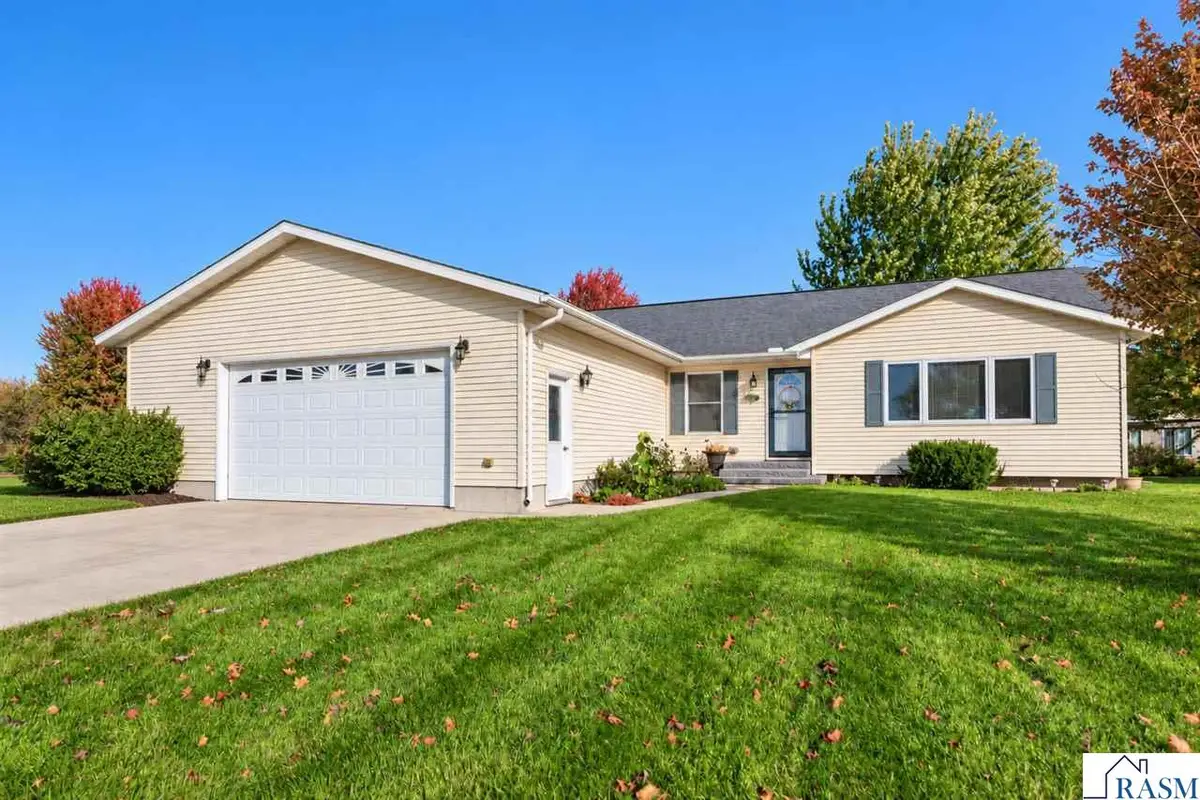 18340 1st Avenue, New Ulm, MN 56073 - #1