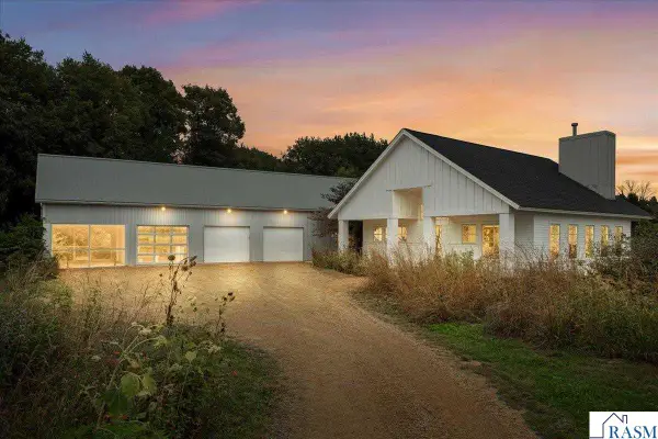35294 382nd Street, St. Peter, MN 56082
