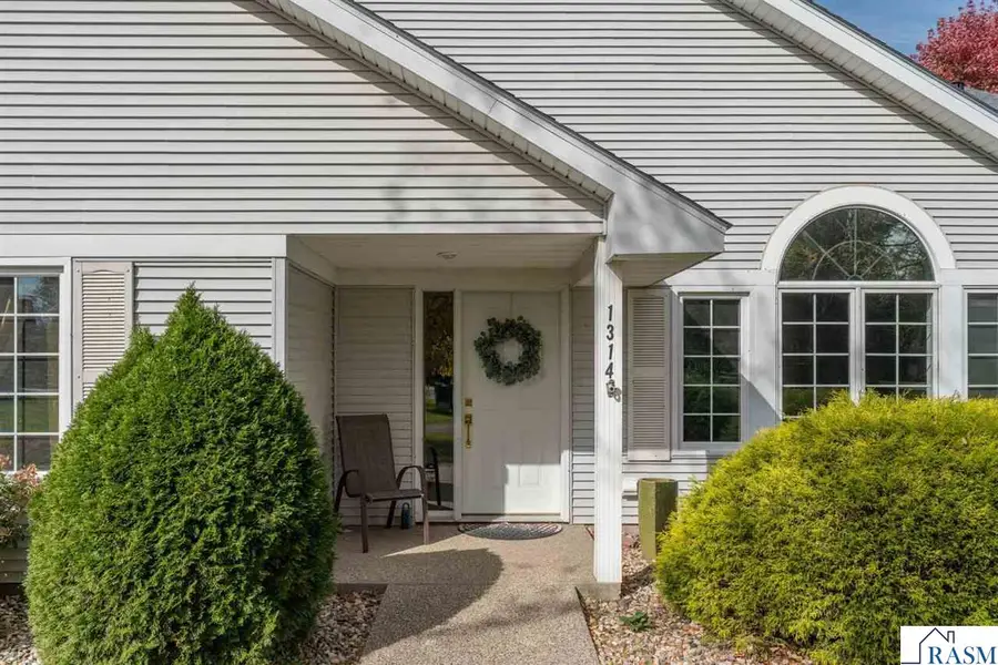1314 Pine Pointe Curve, Saint Peter, MN 56082 - #2