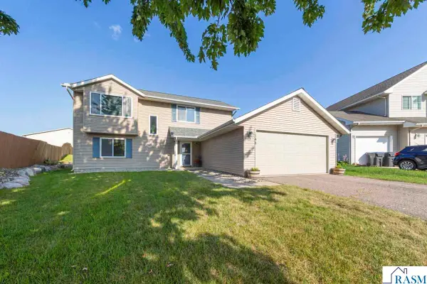 144 Gambrelle Court, Mankato, MN 56001