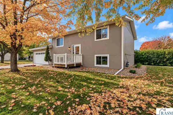 1930 Haughton Avenue, North Mankato, MN 56003