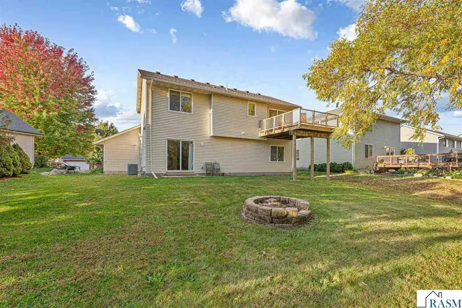 124 Gambrelle Court, Mankato, MN 56001 - #3