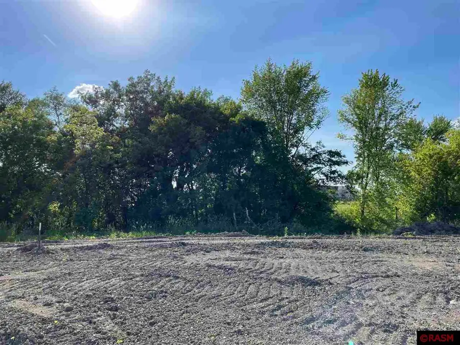 1835 Indigo Trail, Mankato, MN 56001 - Image #2