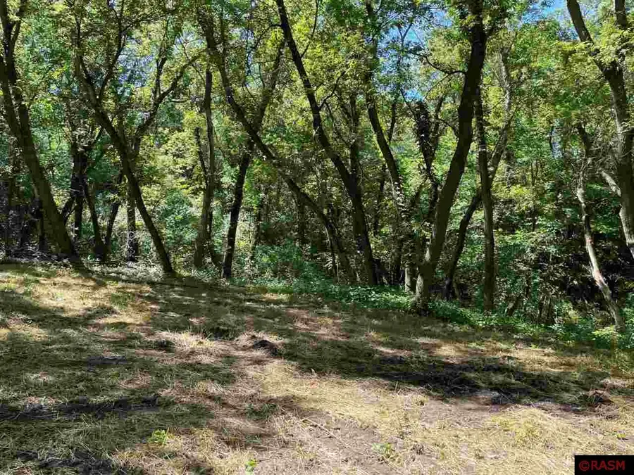 R40.04.33.126.001, Mankato, MN 56001 - Image #3