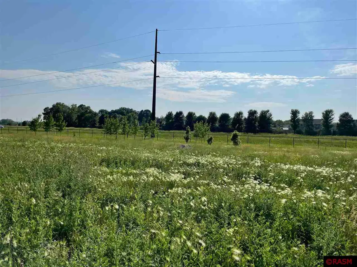 1825 Bluestem Drive, Mankato, MN 56001 - Image #1