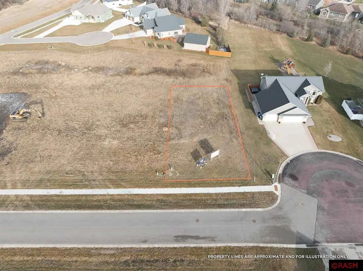 301 Pinehurst Drive, Mankato, MN 56001 - Image #1