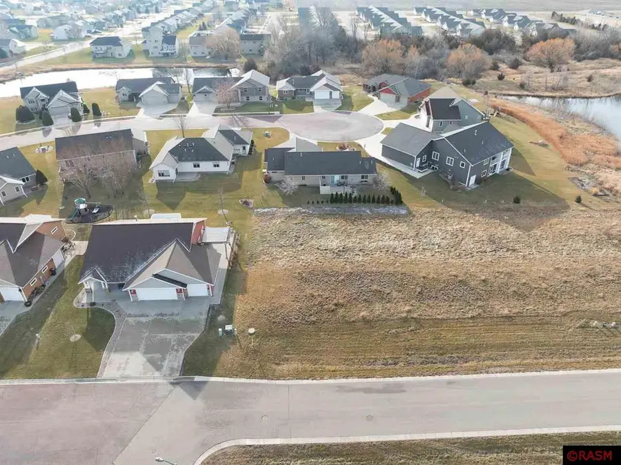 300 Pinehurst Drive, Mankato, MN 56001 - Image #2