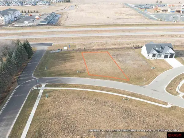 104 Pine Creek Road, Mankato, MN 56001