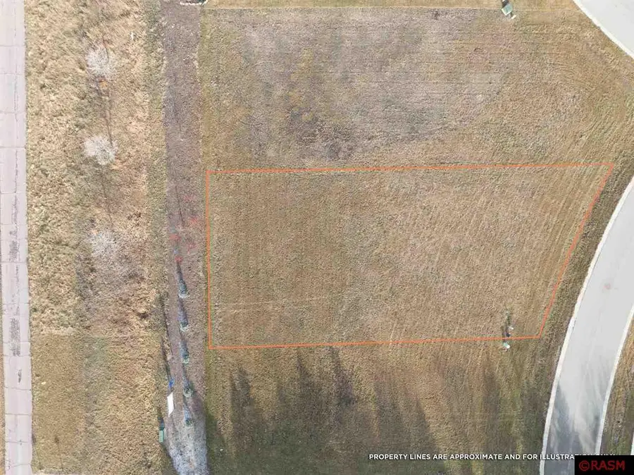 104 Pine Creek Road, Mankato, MN 56001 - Image #3