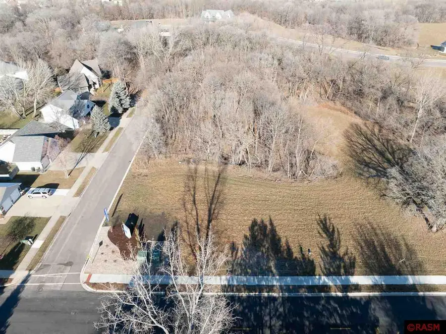 1690 Countryside Drive, North Mankato, MN 56003 - Image #3