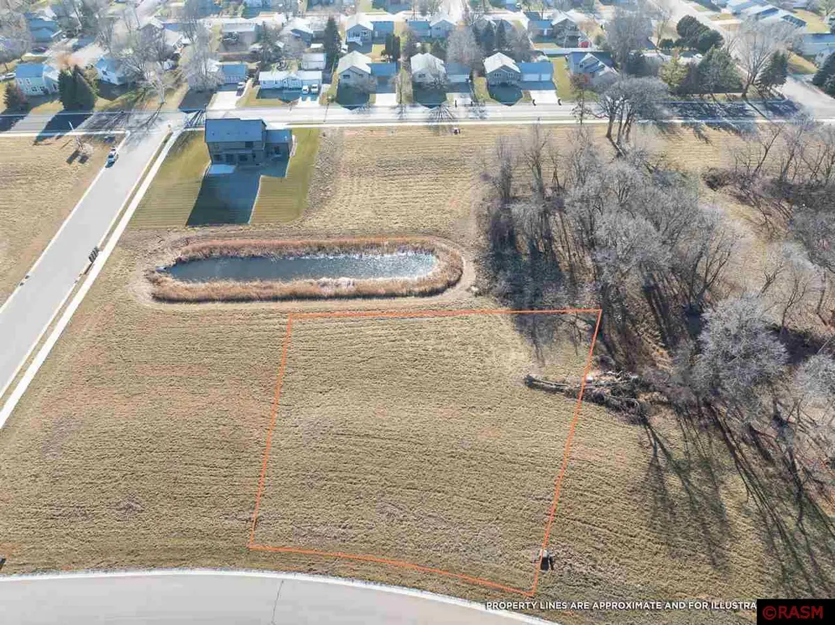 15 South Pointe Court, North Mankato, MN 56003 - Image #1