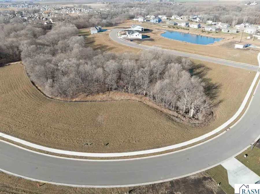 2129 Deerwood Drive, North Mankato, MN 56003 - Image #3