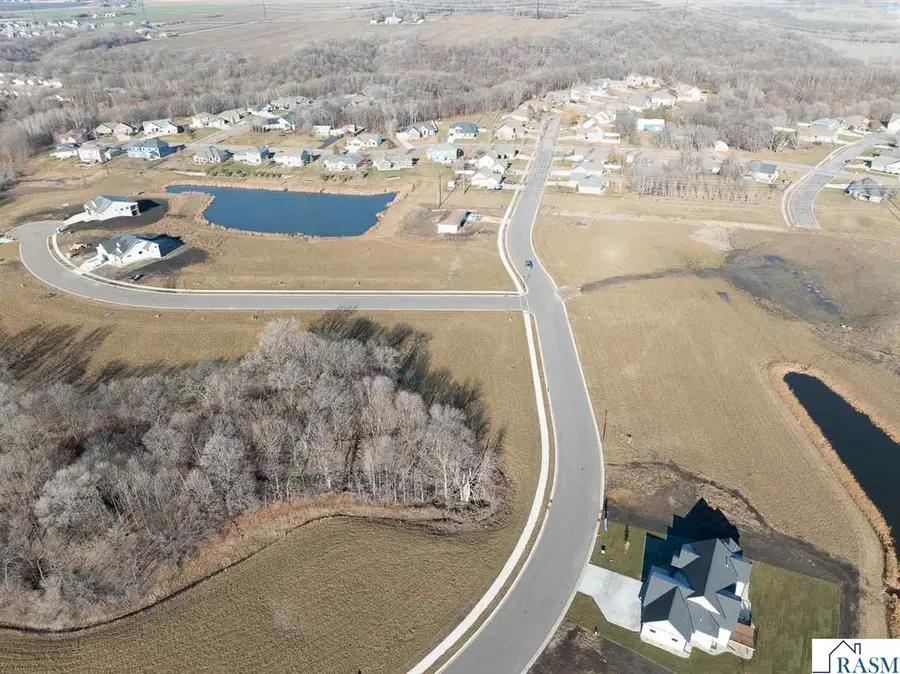 11 North Pointe Court, North Mankato, MN 56003 - Image #3
