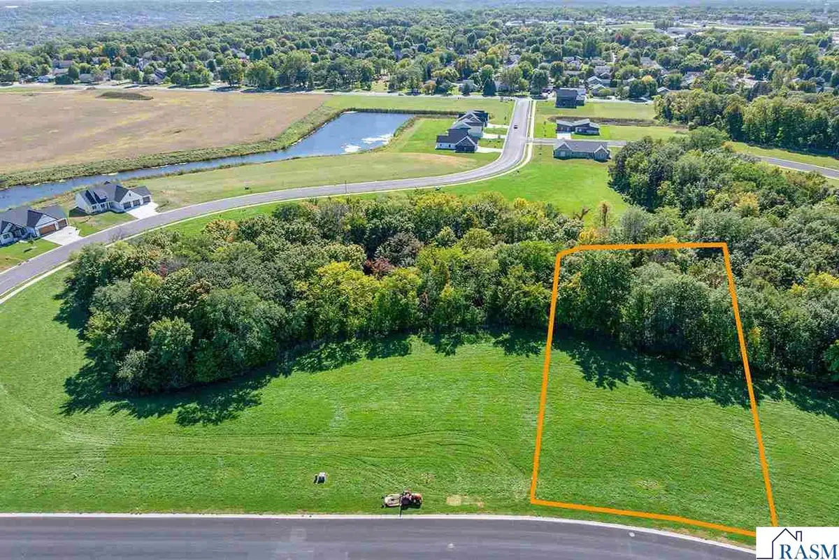 23 North Pointe Court, North Mankato, MN 56003 - Image #1