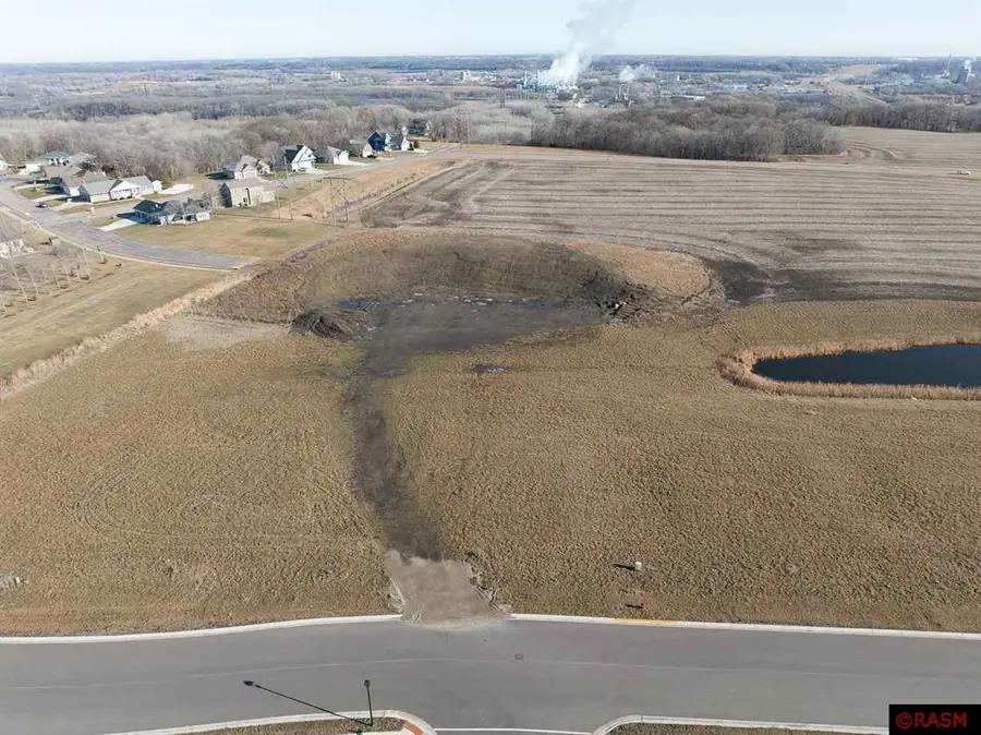 2152 Deerwood Drive, North Mankato, MN 56003 - Image #3