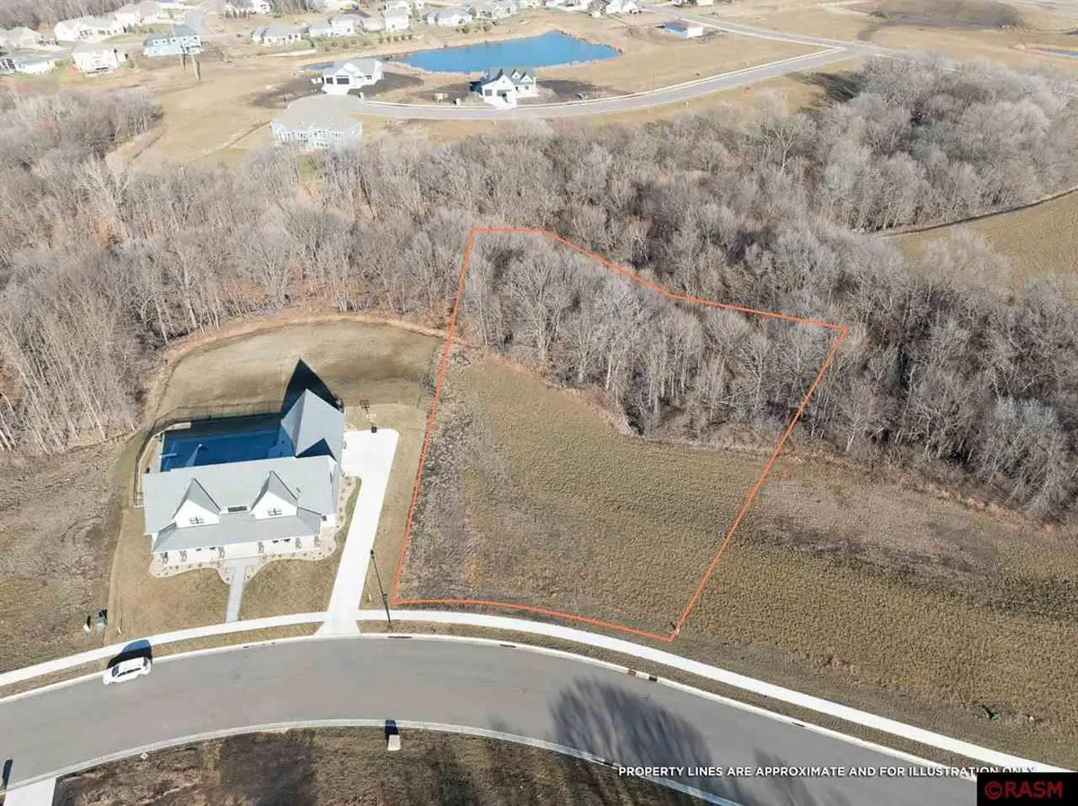 22 South Pointe Court, North Mankato, MN 56003 - Image #1