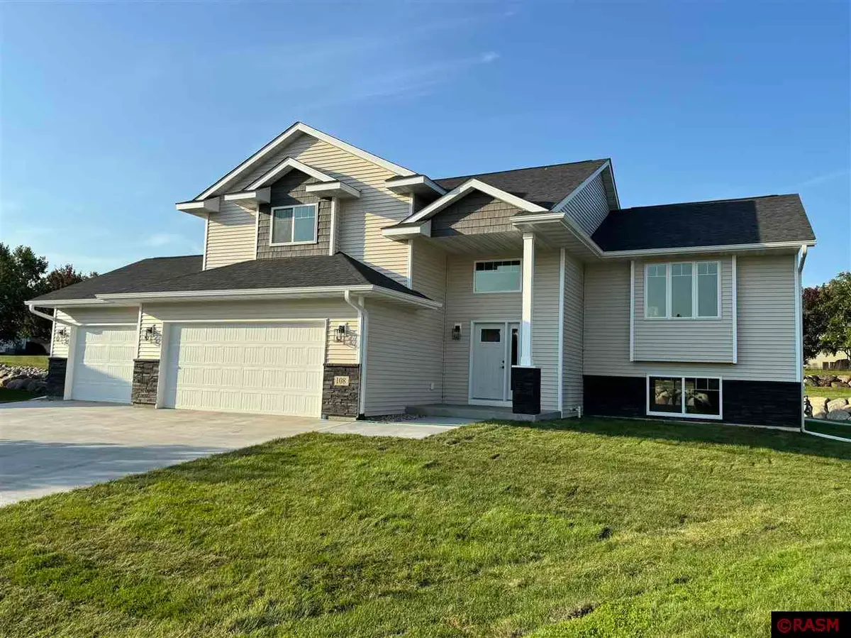 108 Ella Court, Mankato, MN 56001 - Image #1