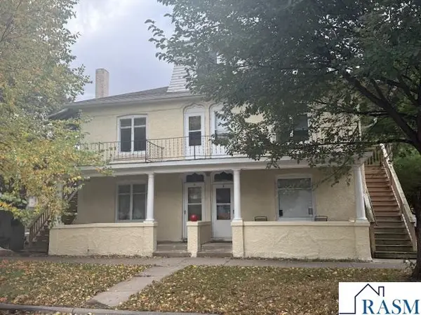 217 E Spring Street, Mankato, MN 56001