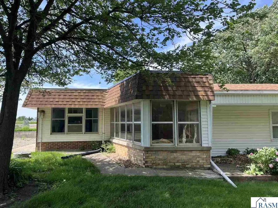 70340 S Long Lake Ln, Saint James, MN 56081 - #2
